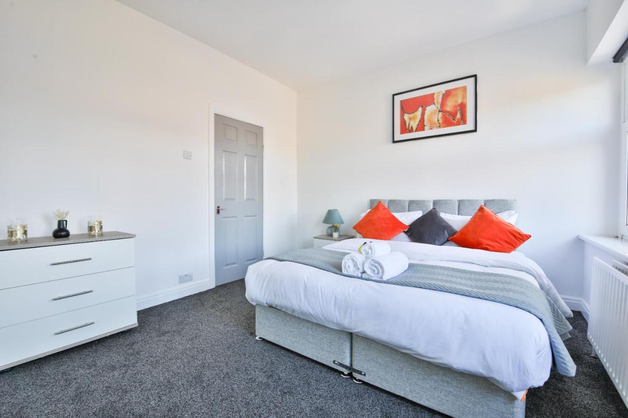 Spacious 3 Bedroom Close To Cardiff City Centre Exterior photo